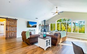 Mystic Mountain Villa, 14 Miles From Yosemite