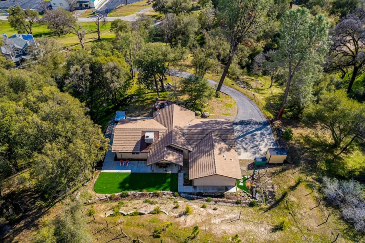 Mystic Mountain Villa, 14 Miles From Yosemite Oakhurst Exterior photo